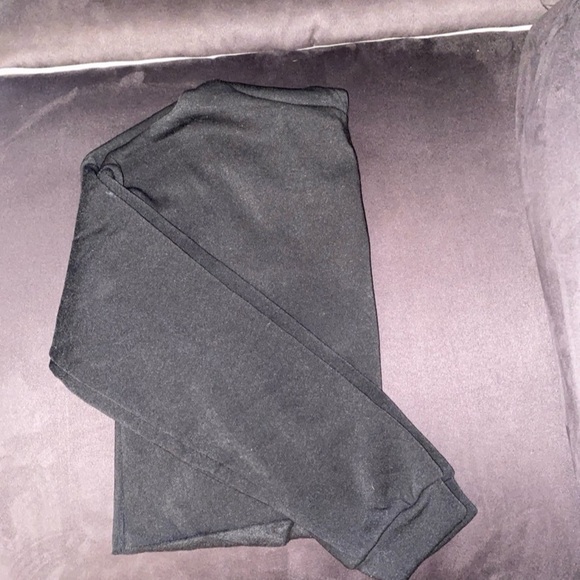 J & K - Black Crop Hoodie and Jogger SET - Picture 2 of 5